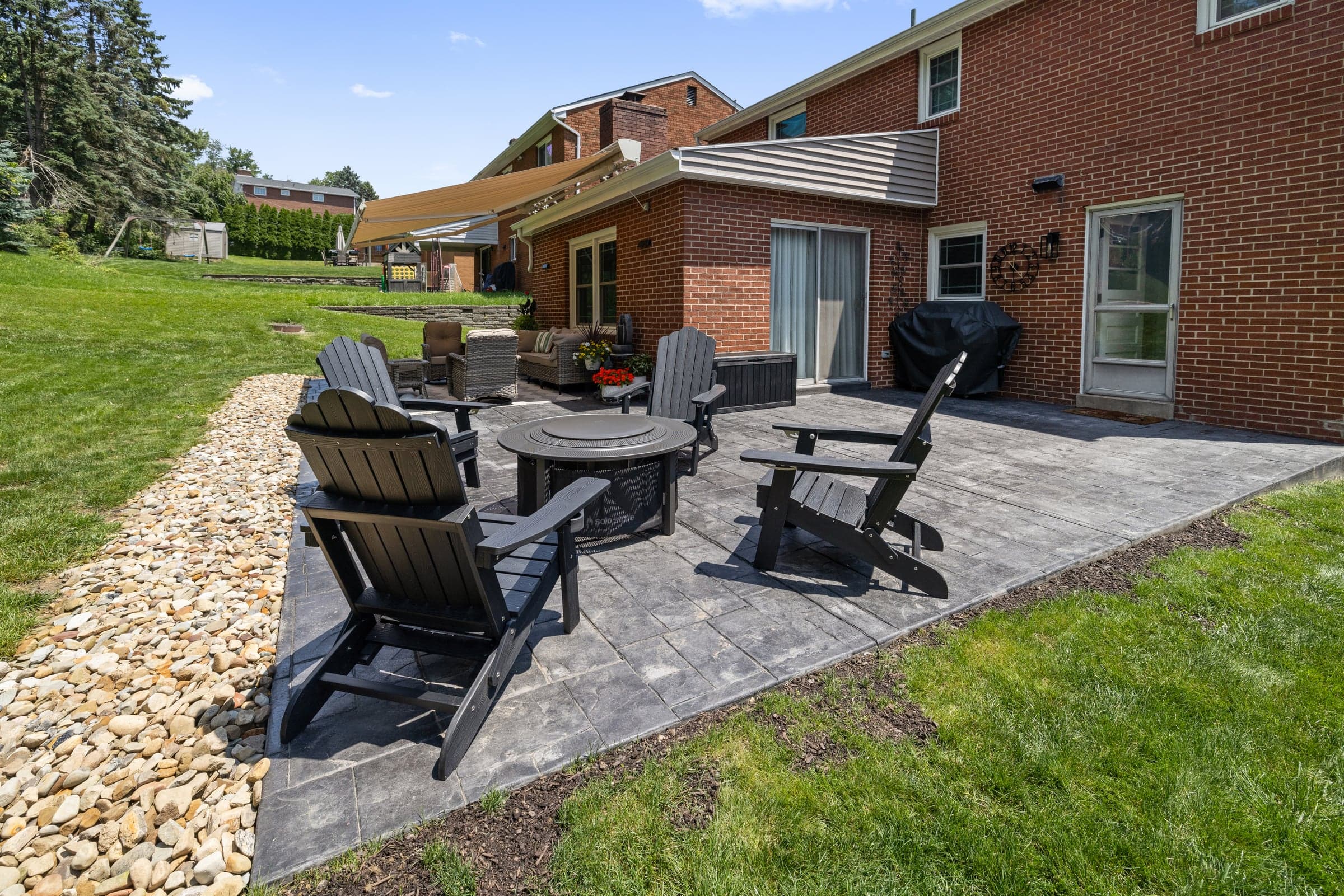 Hayson Avenue Patio detail 1