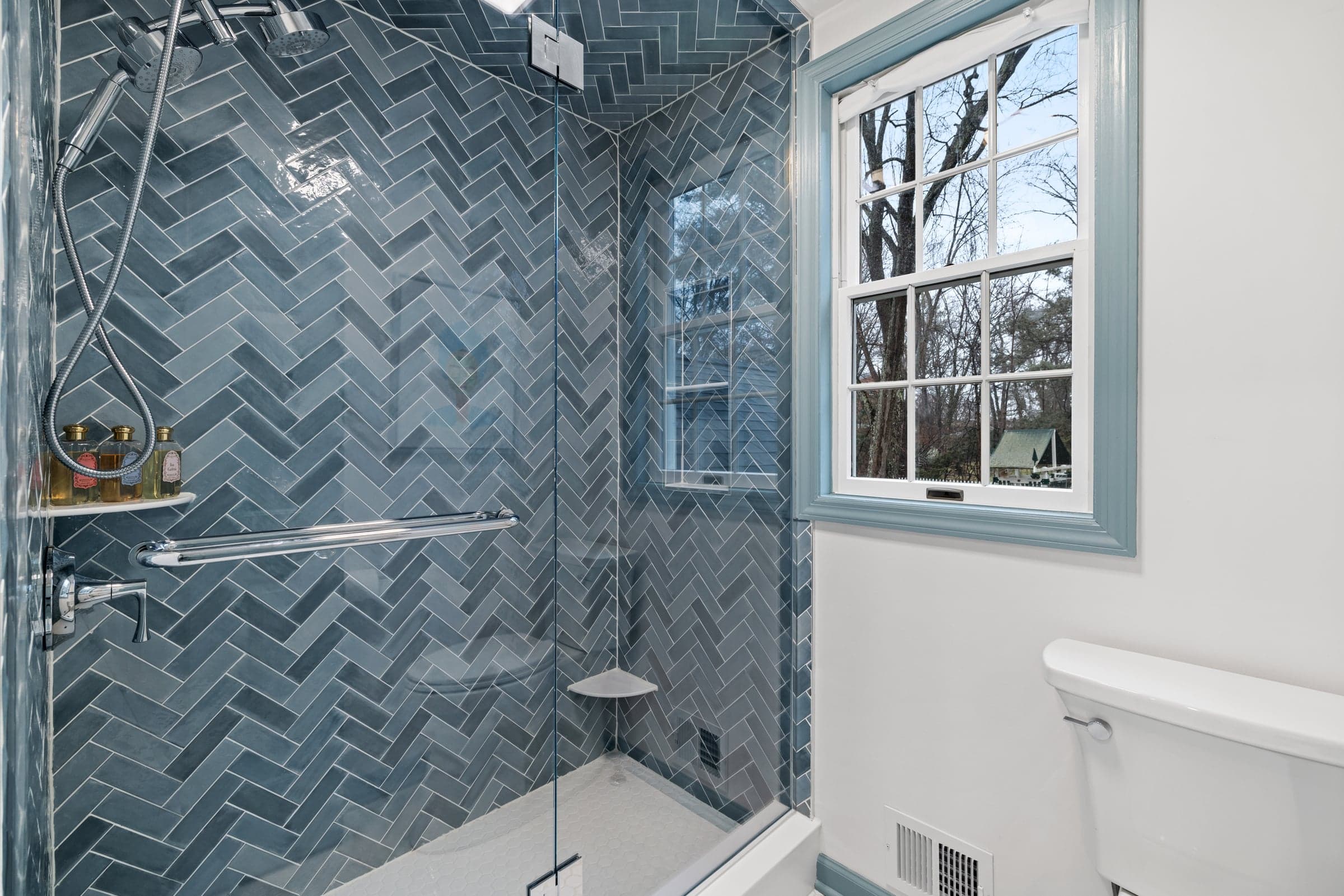 Heartwood Drive Primary Bath detail 7