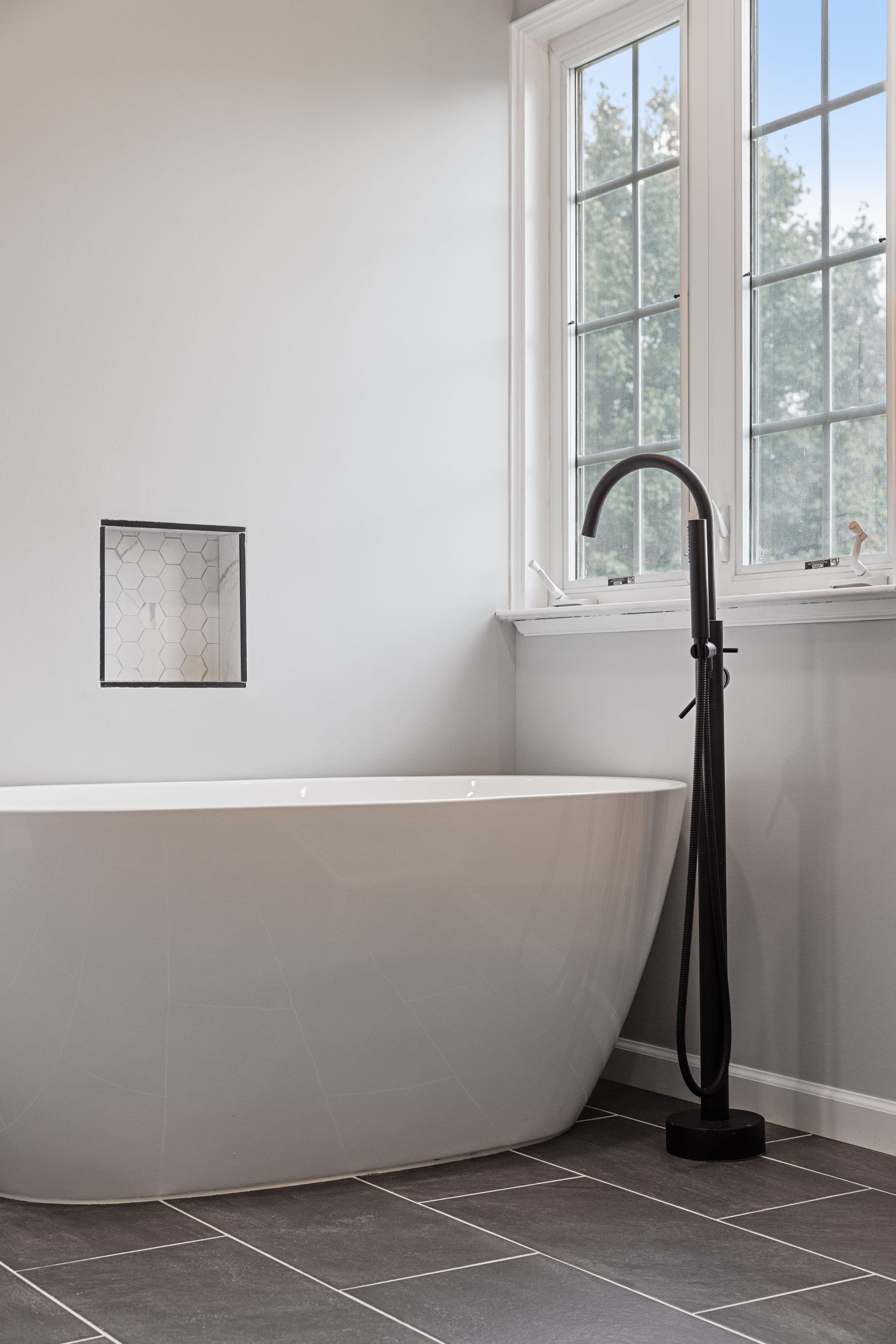 Majestic Drive Primary Bath — bathrooms in Peters Township