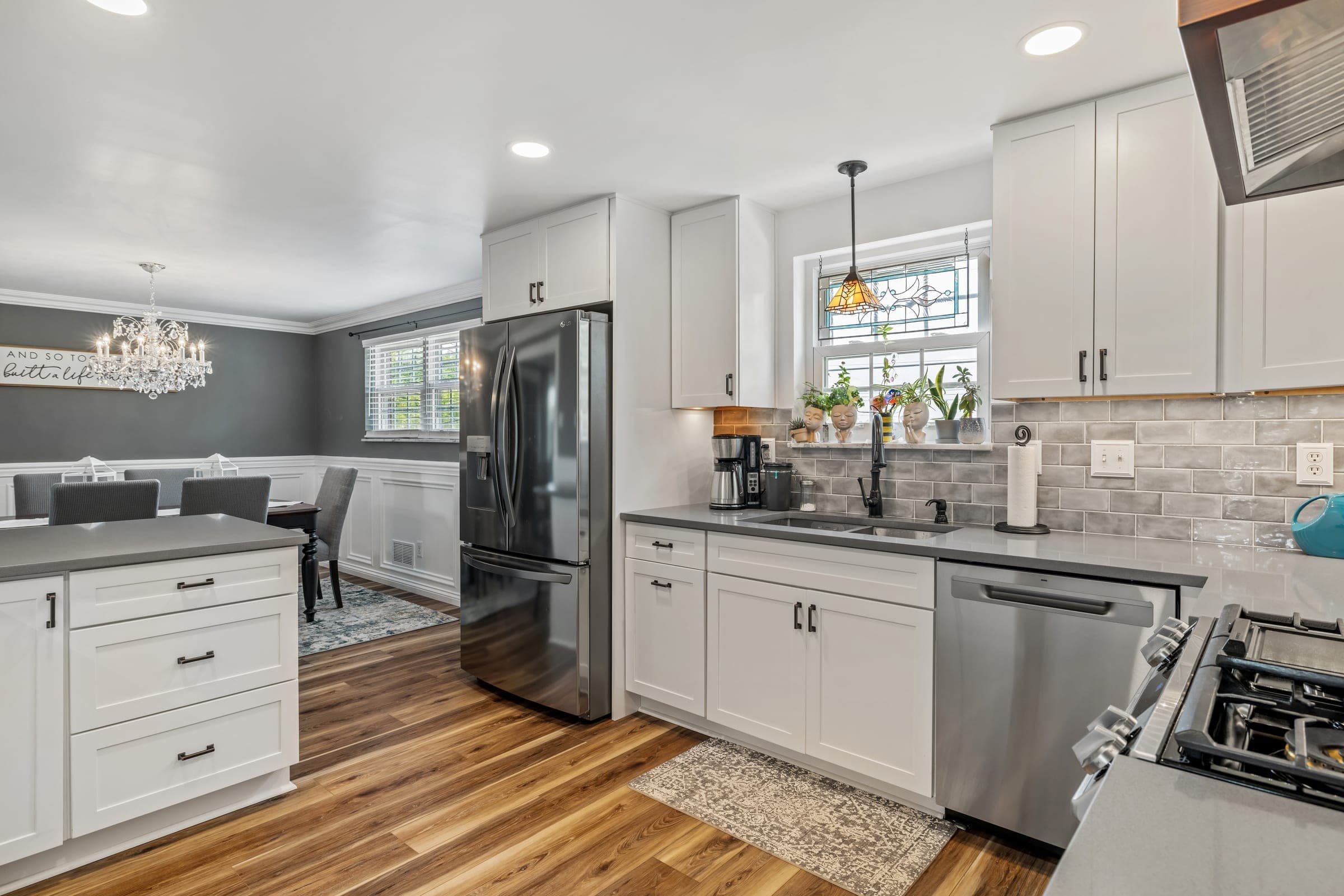 Nix Drive kitchen — example of the finish carpentry this role helps build.