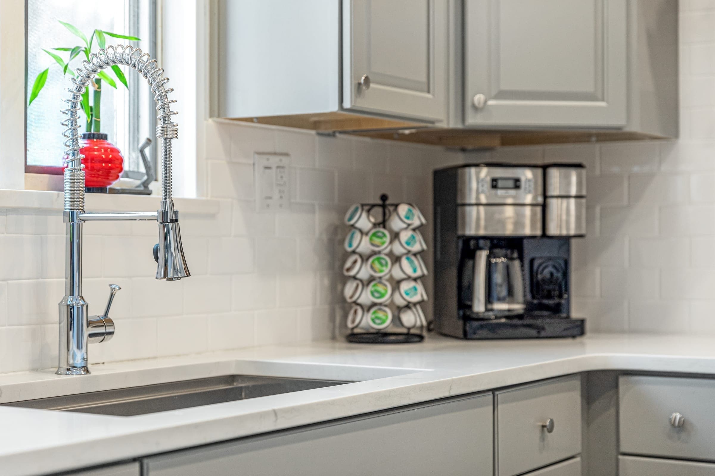 Sherwood Drive Kitchen detail 5