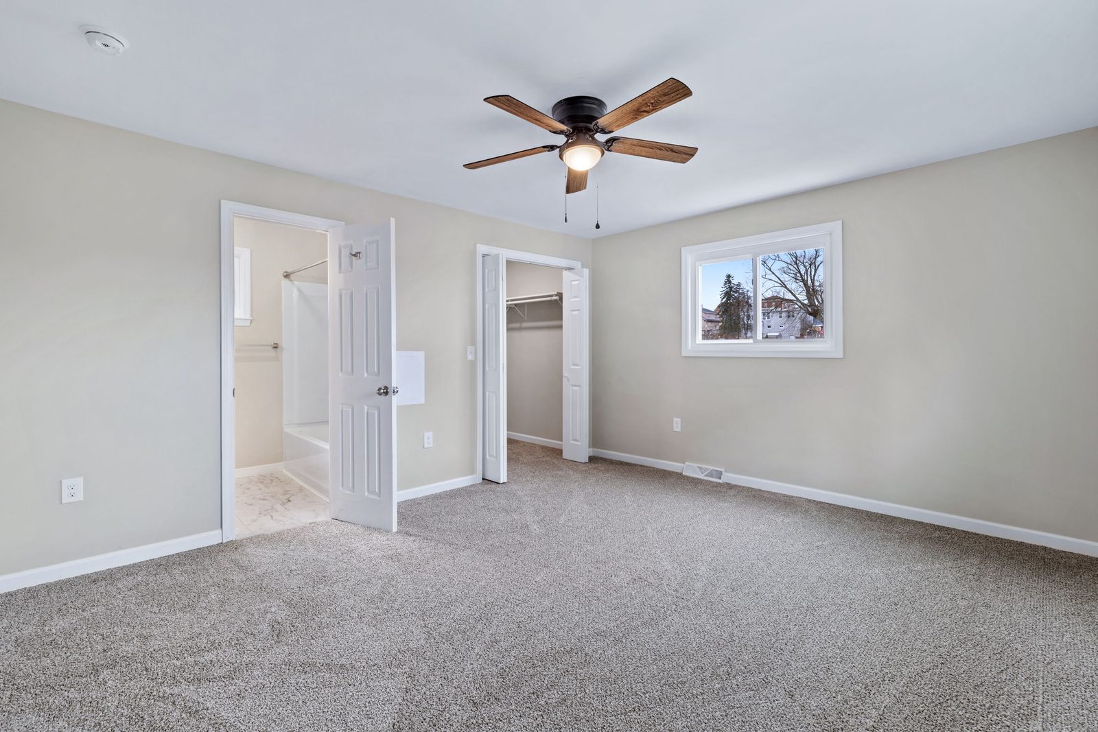 Kitchen addition with marble backsplash