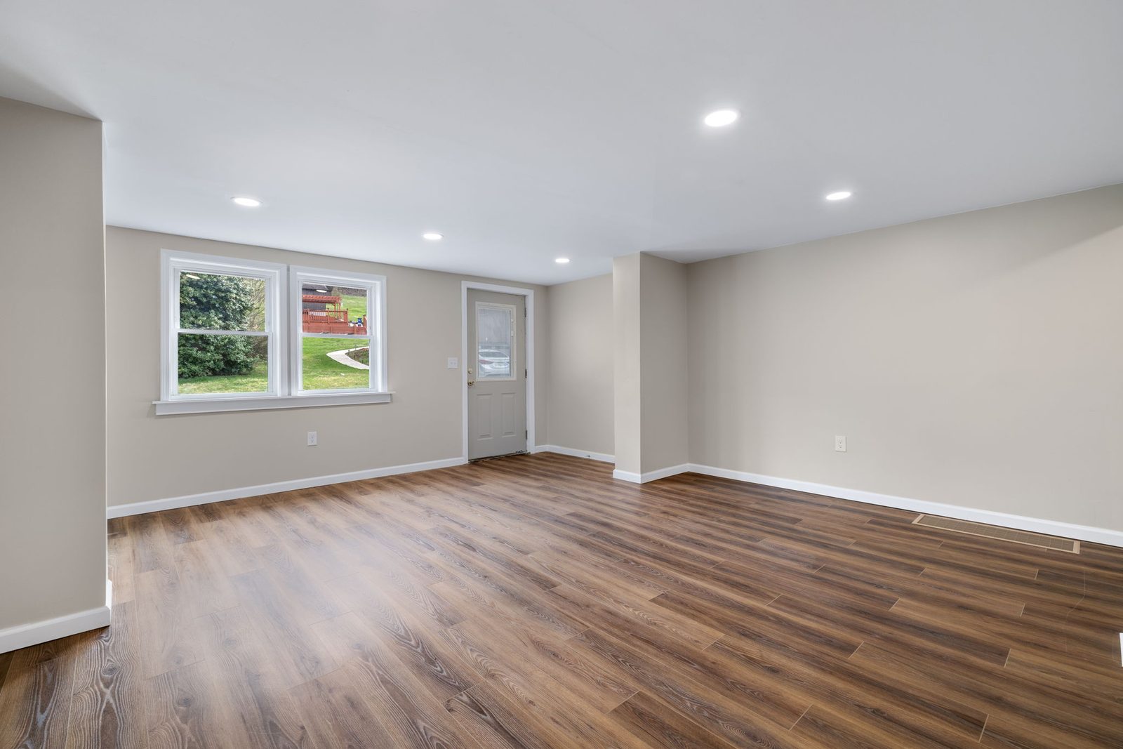 Room addition with recessed lighting