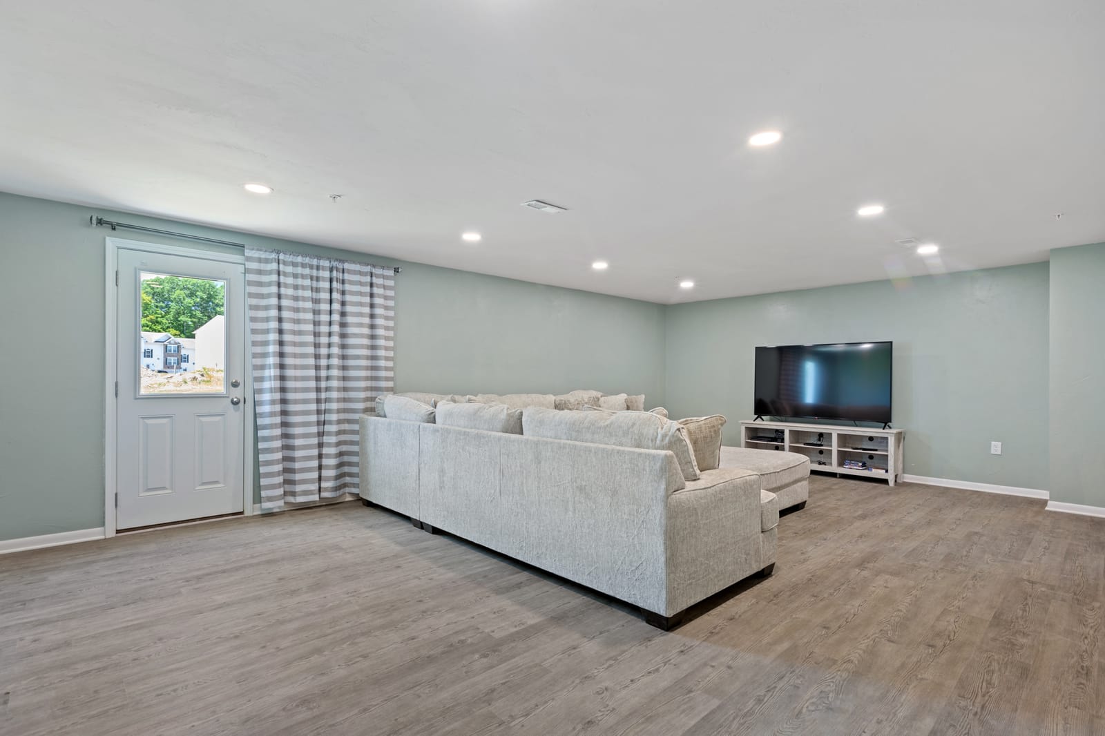 Basement bar installation in Pittsburgh