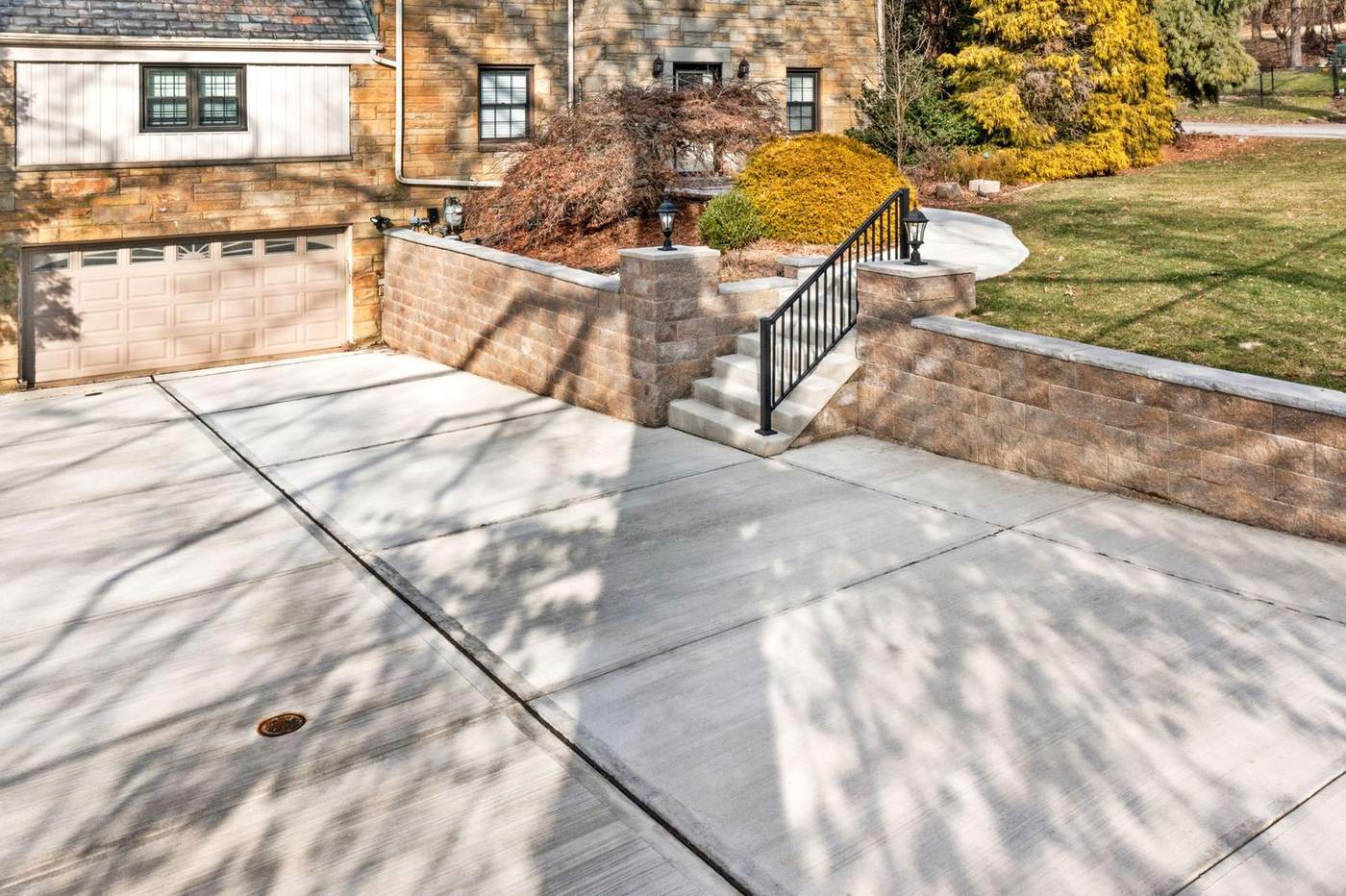 Driveway contractor Pittsburgh