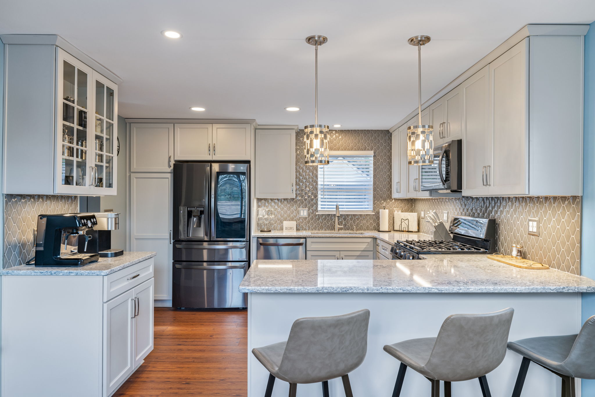 Kitchen pendant lighting