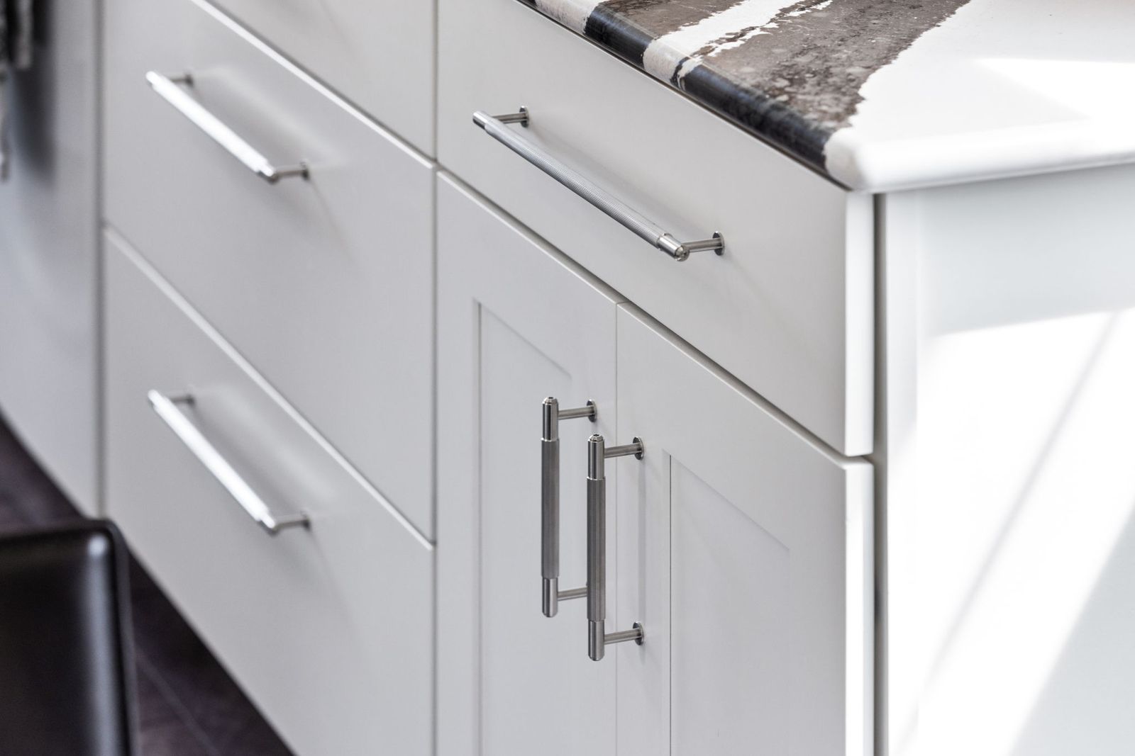 Shaker style kitchen cabinets