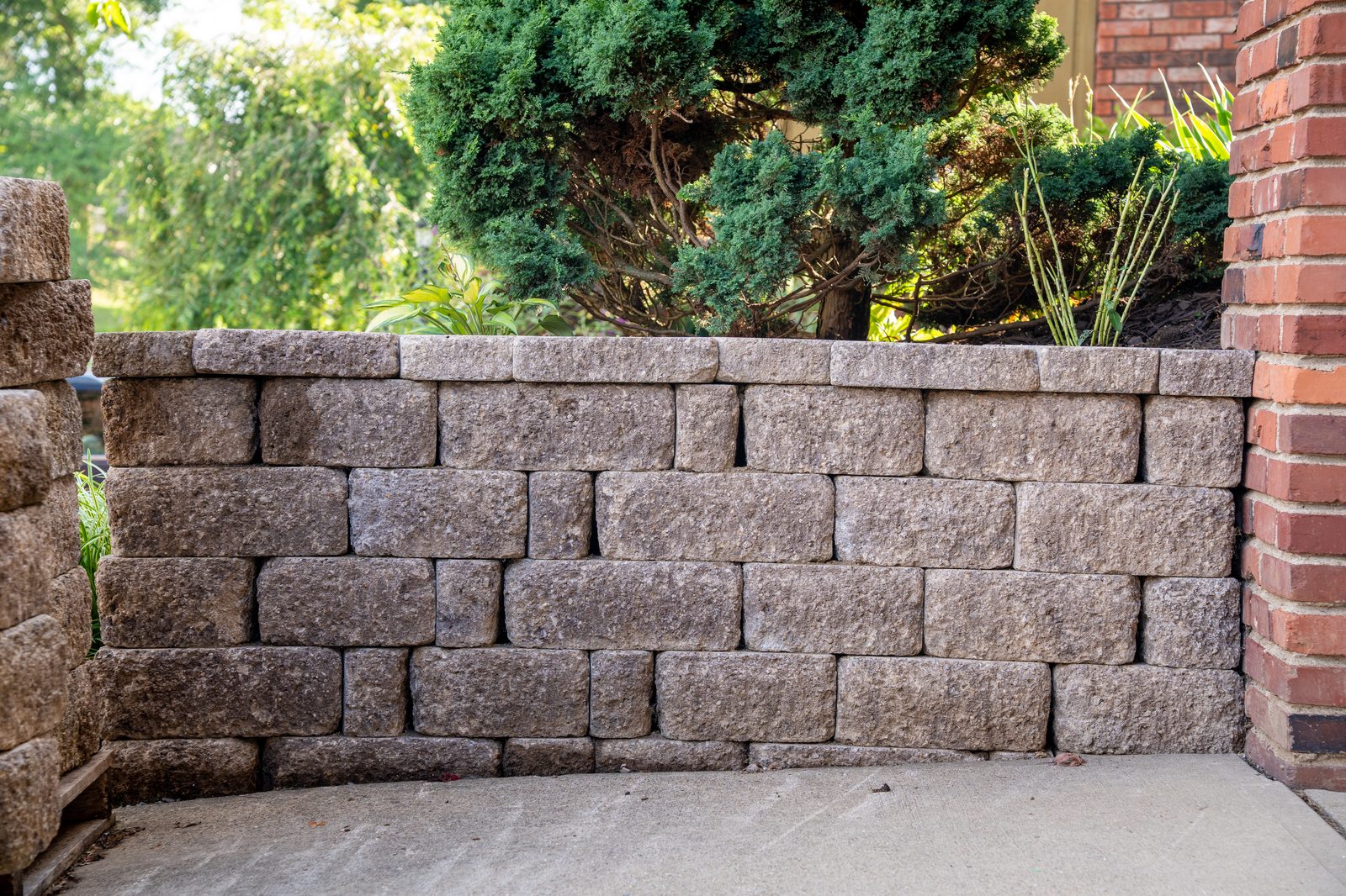 Concrete block retaining wall Pittsburgh